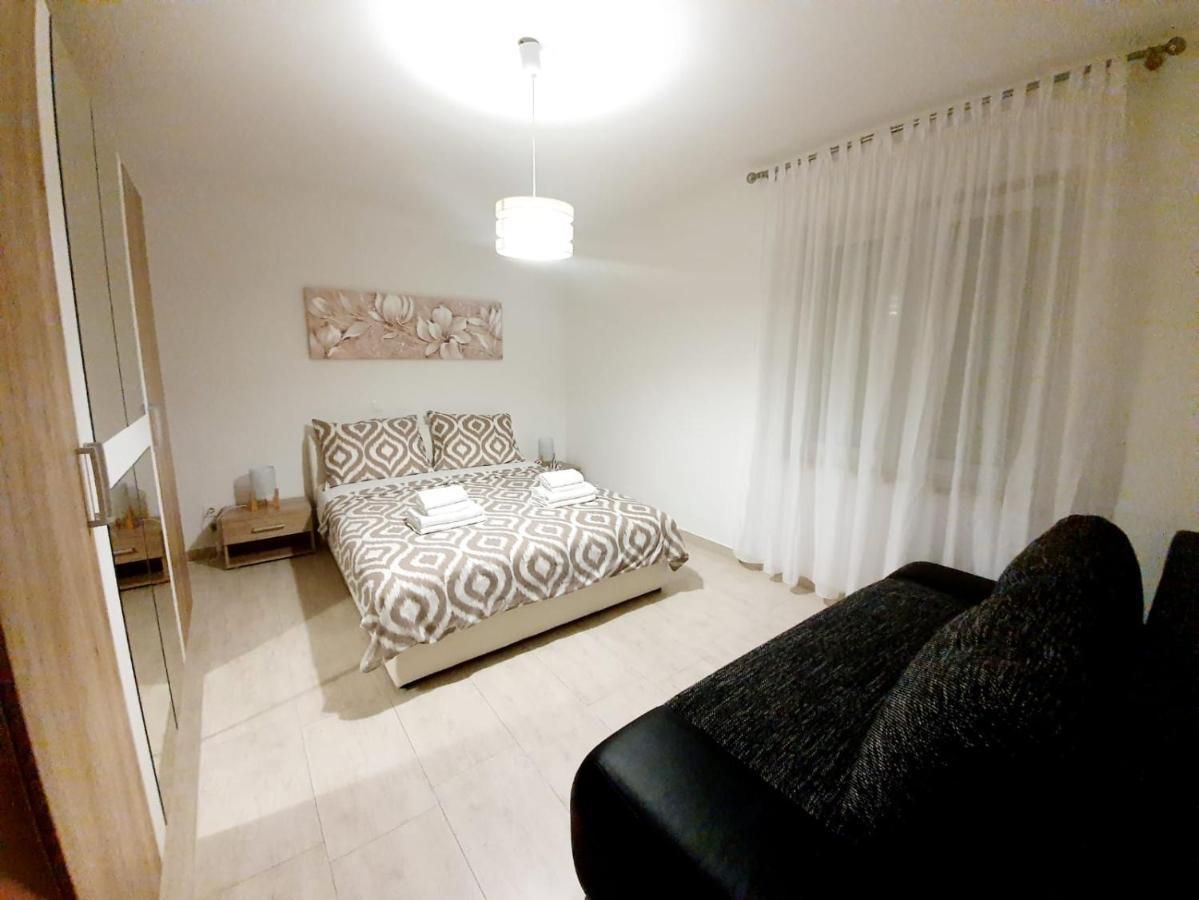 Apartmani Sara بيبينيا المظهر الخارجي الصورة