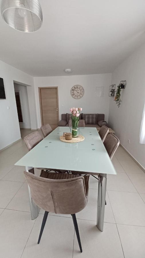 Apartmani Sara بيبينيا المظهر الخارجي الصورة